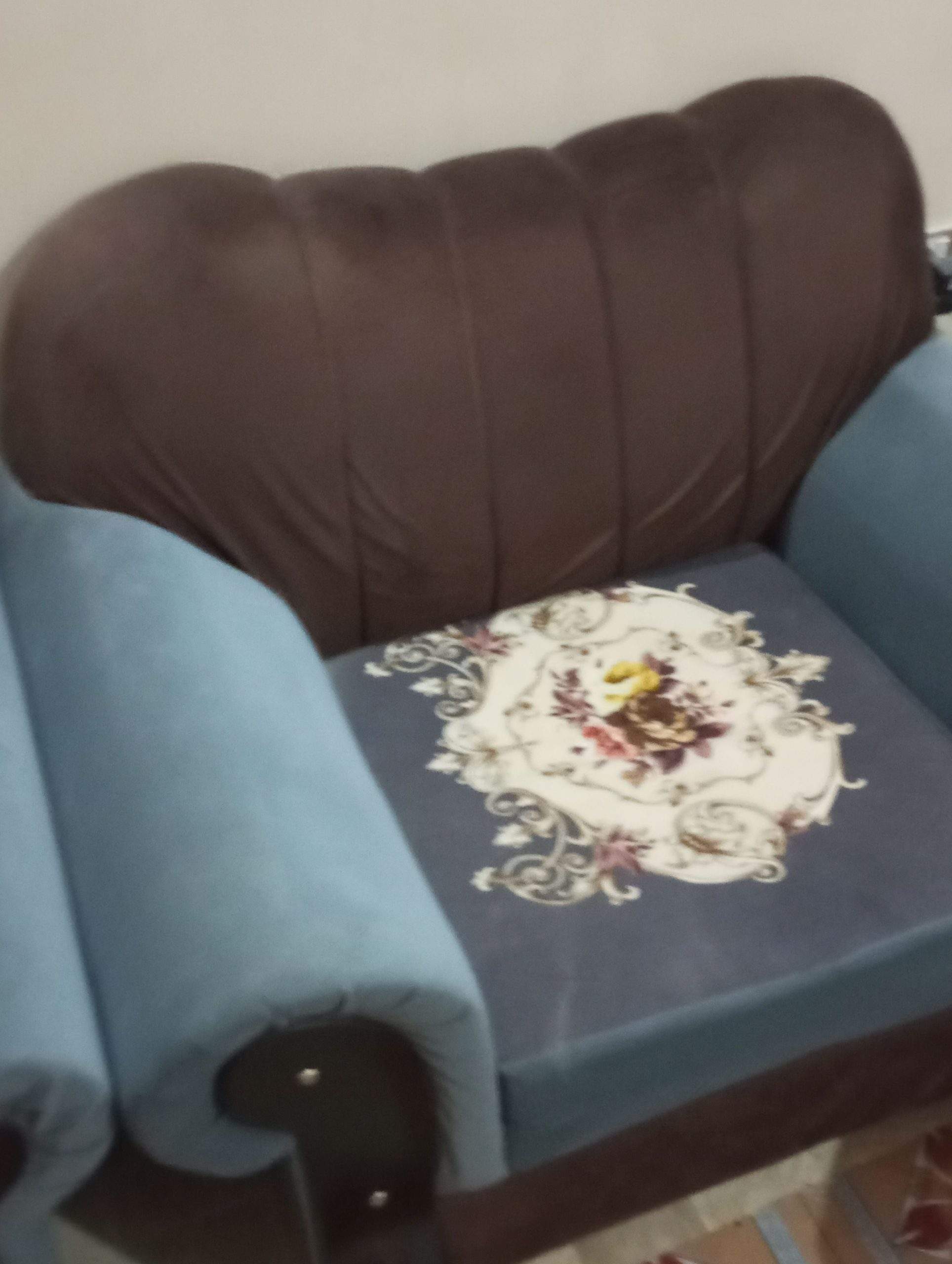 05 seator sofa set (cushion) without table by Saghir Ahmed