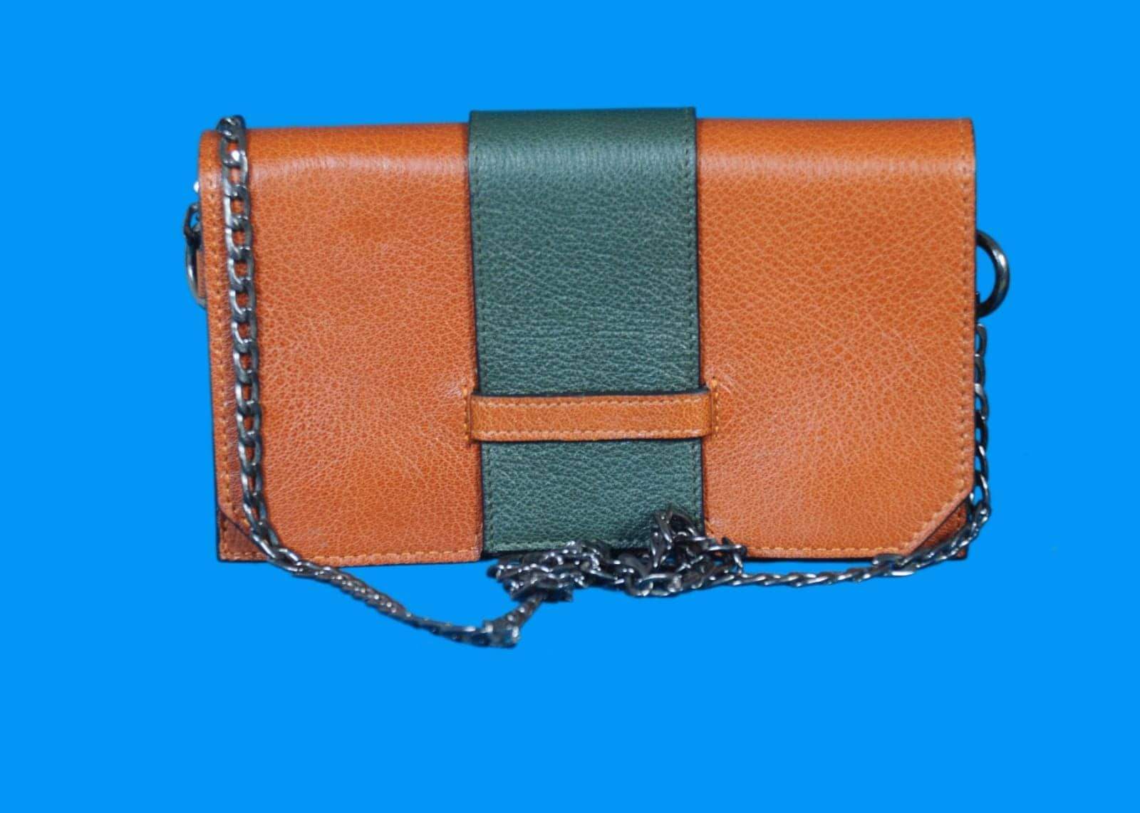 Ladies hand bag in Original Cow leather by Ammar Sheikh