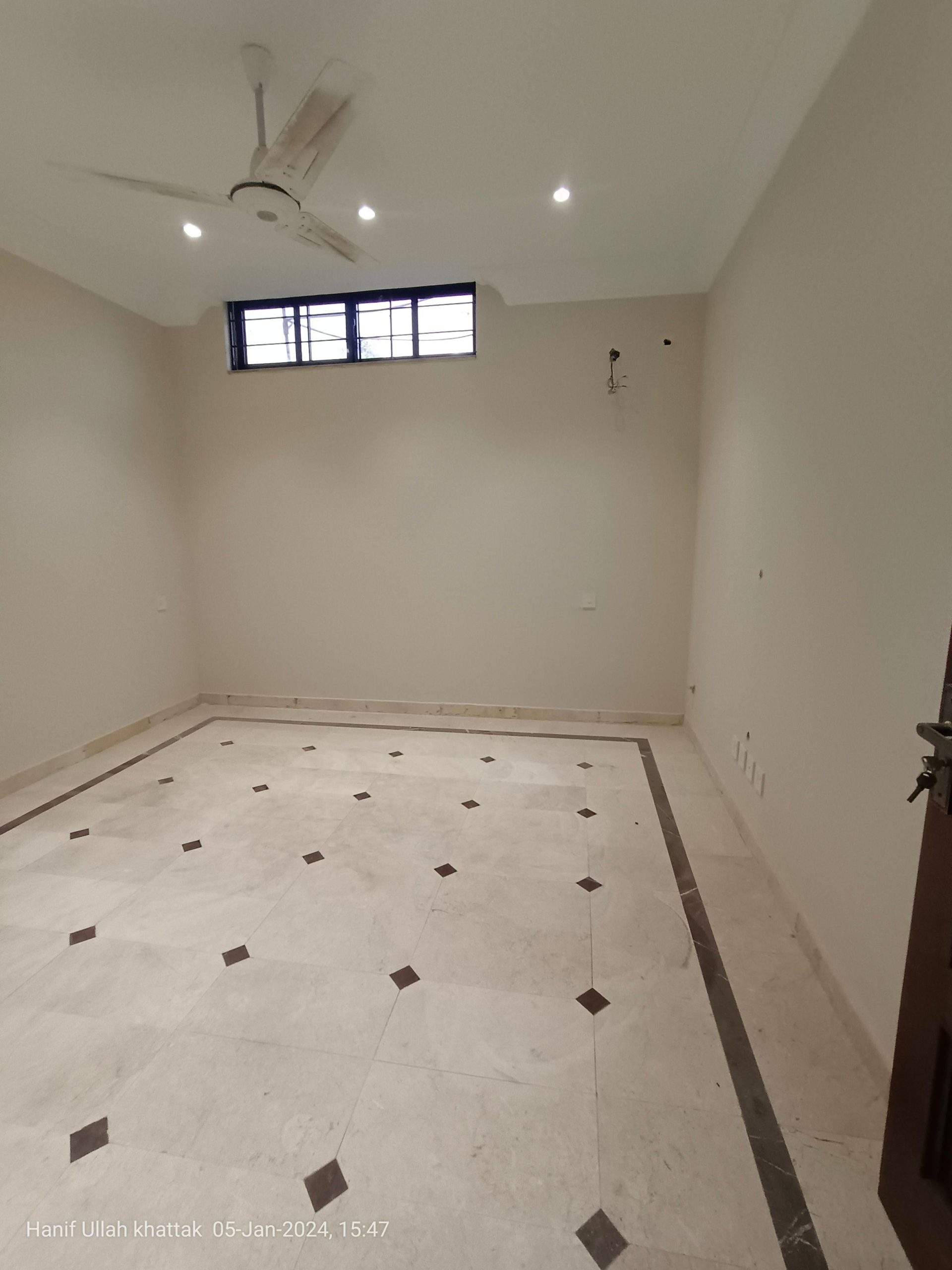 11 bedrooms Full house available for rent in G10 by Hanif Ullah