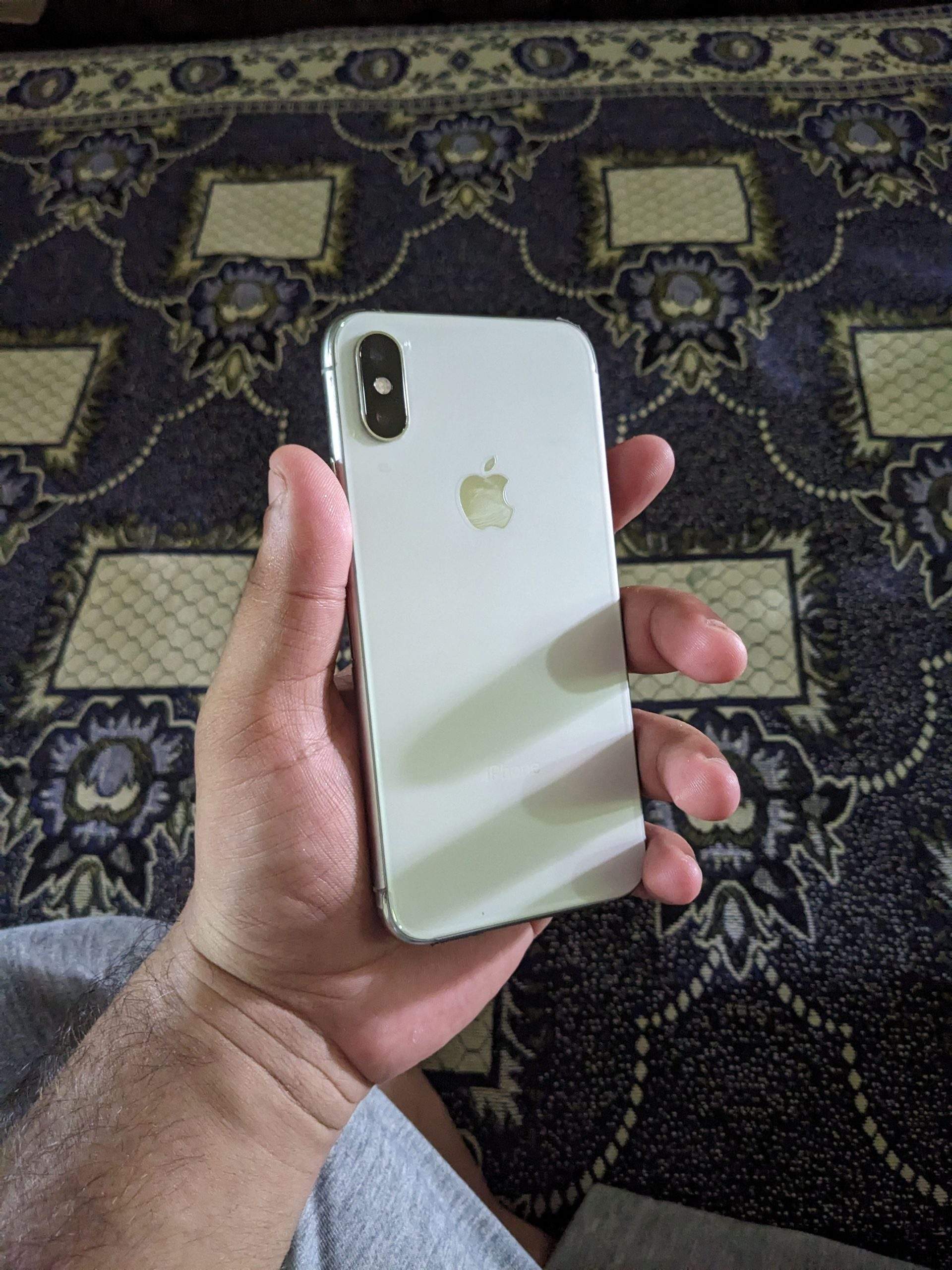 Iphone xs by Rana ali