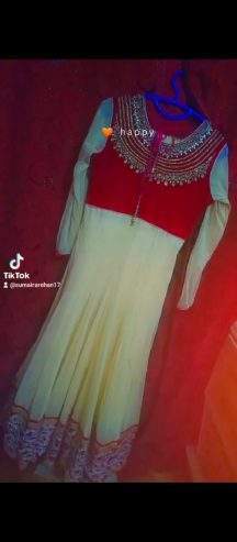 1 time used pretty❤ long maxi. by sumaira rehan