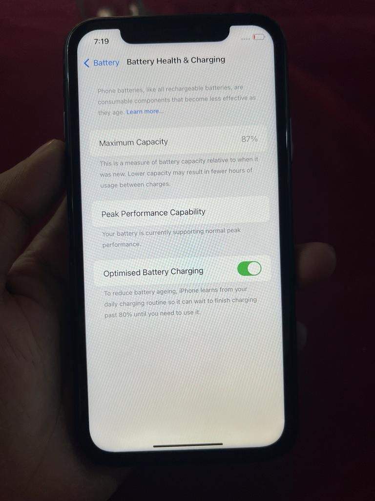 iPhone XR 64 GB non PTA sim lock Face ID ok All ok 10/10 Rs,49,000 Raw by Ali Hamza