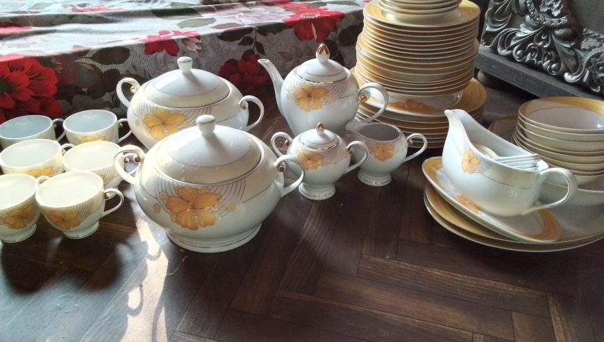 Dinner set 68 piece’s for 8 person by Hina Uzair