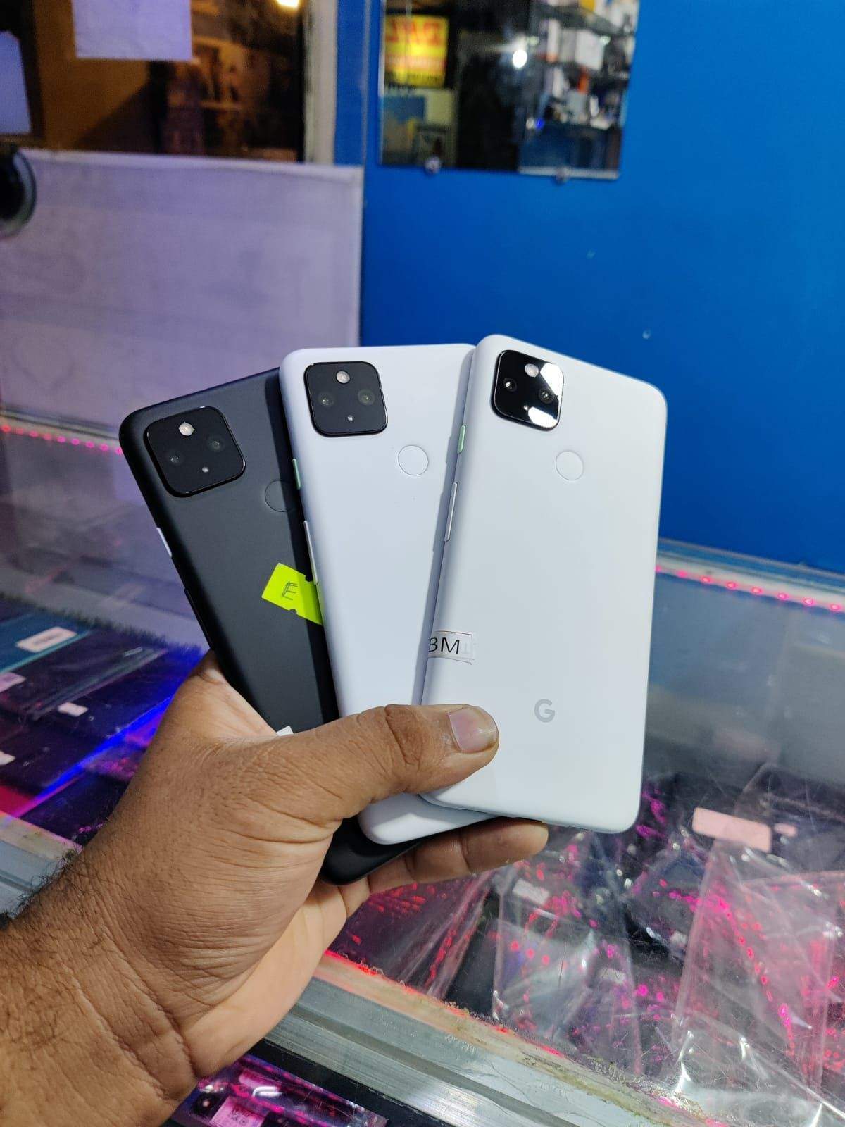Google pixel 3.3xl.4.4xl.4a5g.5.5a by Hassaan Rajpoot