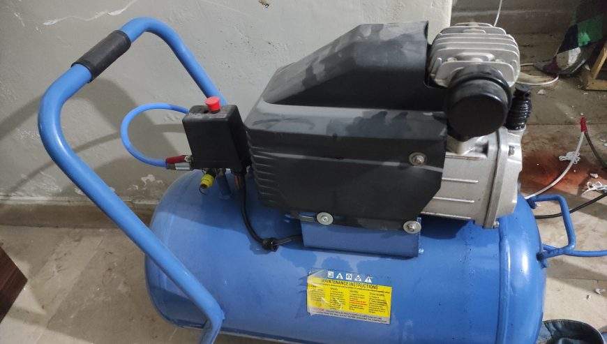 Molding machine by Sheryar Bugti