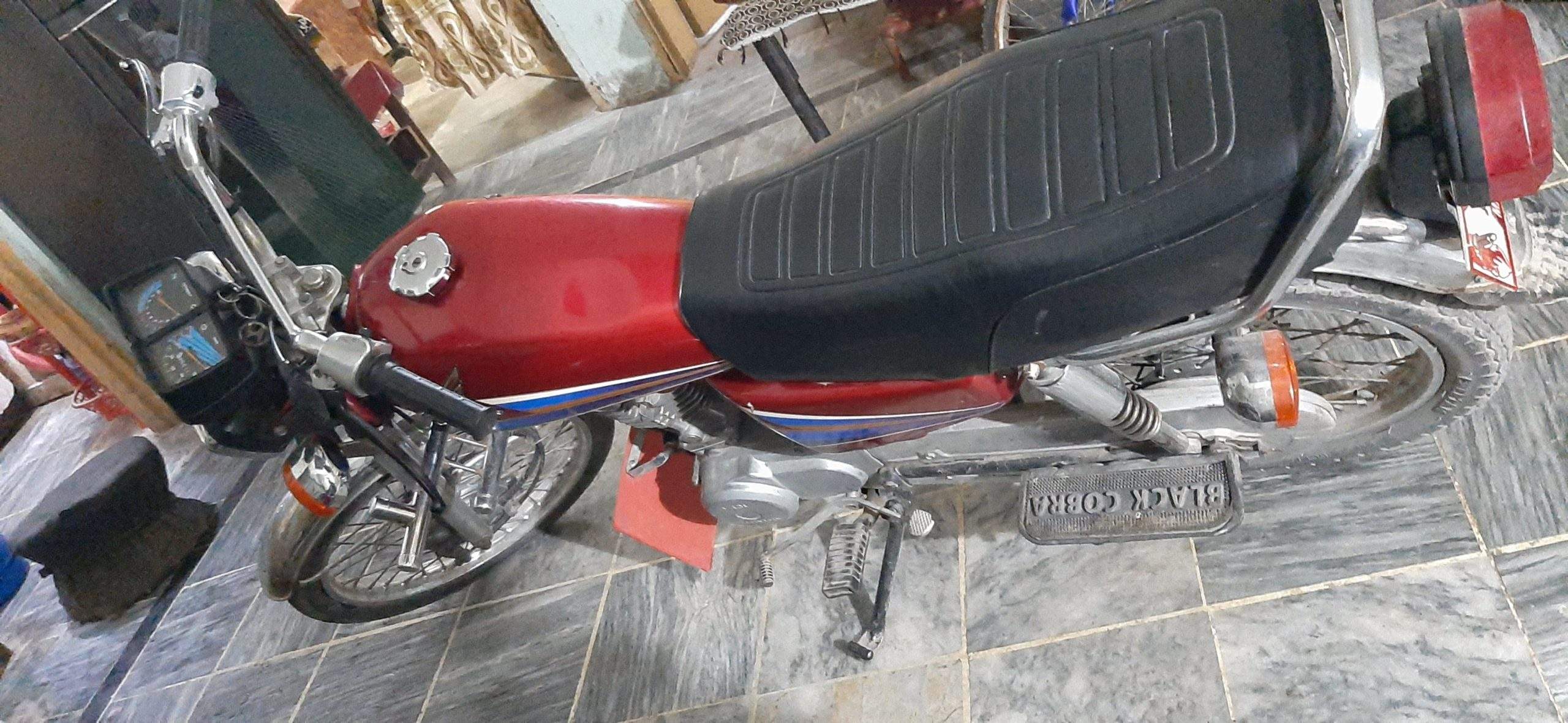 Honda CG125 by Masood Ahmed
