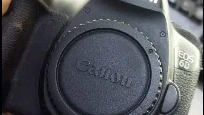 Canon 6D with sigma lens 24.70 by saad Khan