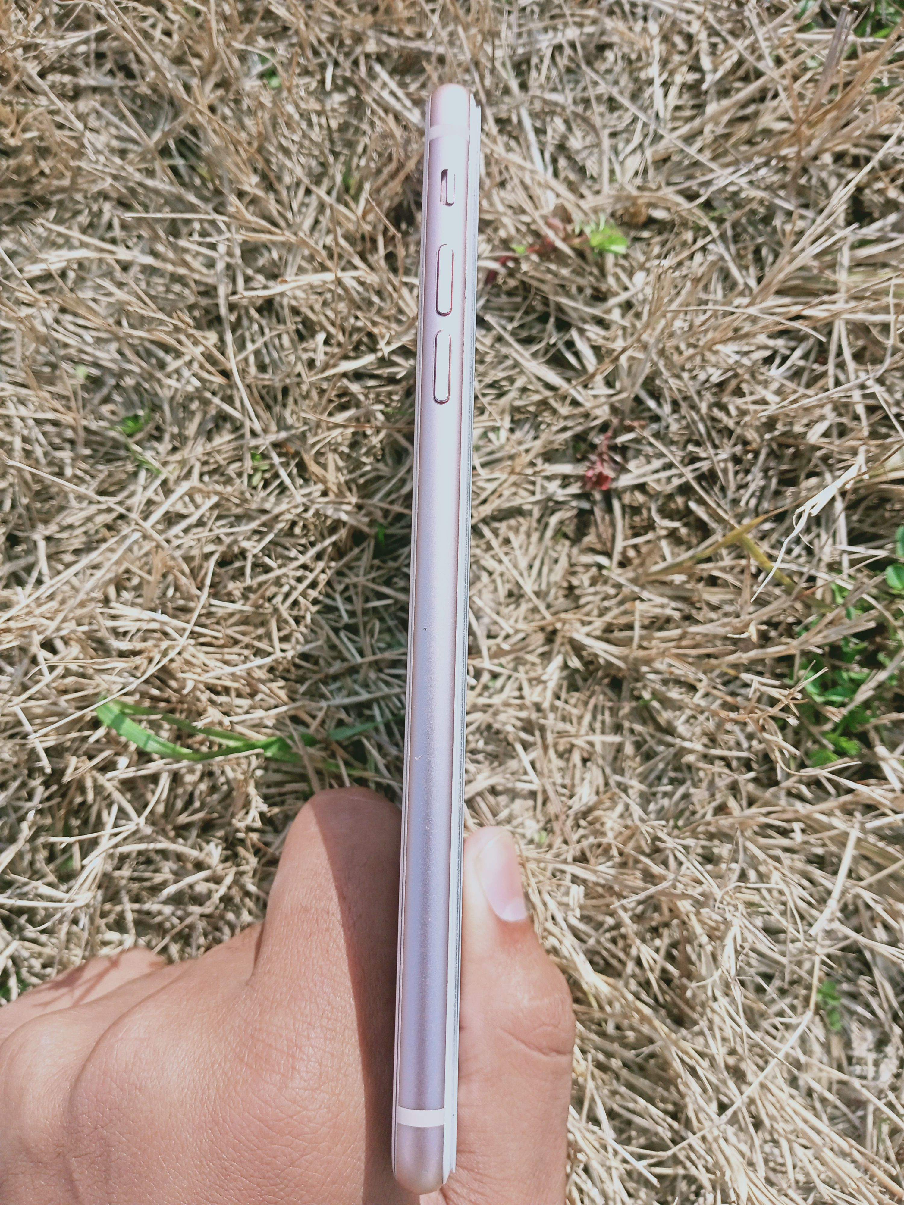 Iphone 8+ in 10/9.5 condition (64 GB)( JV) Everything geniune (price 3 by Huzifa Kha