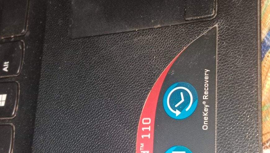 Lenovo 110 ideapad 4GB 500GB in throw away price by Knowledge upgraders