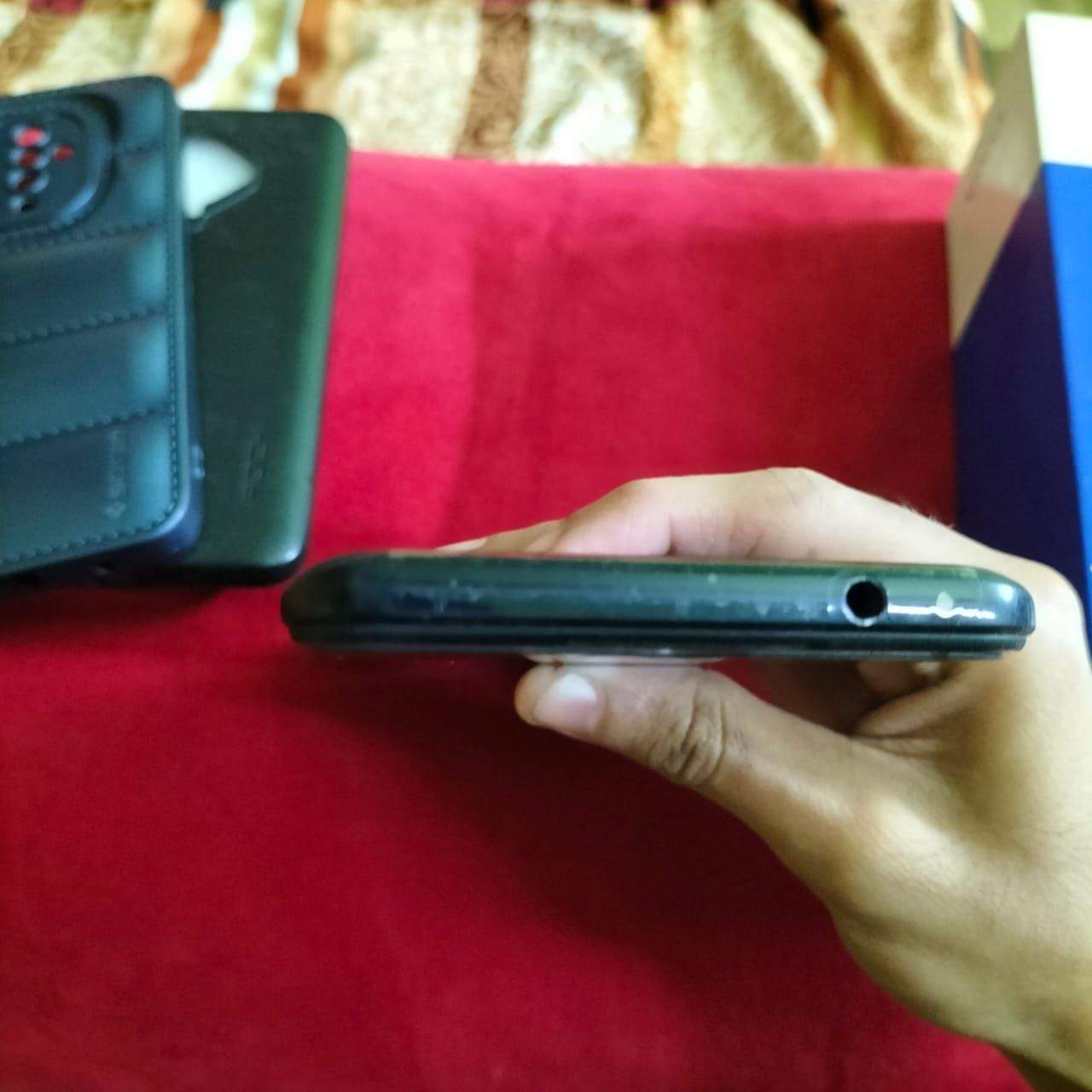 Vivo Y51 by Ahsan Hussain