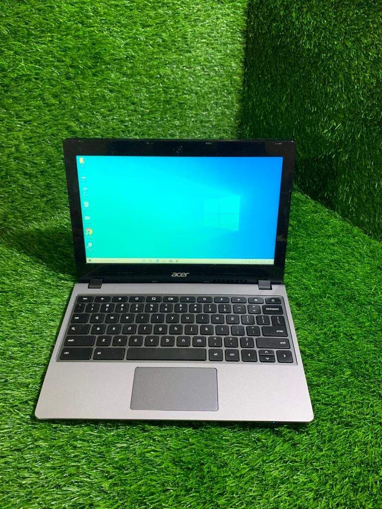 Acer C740 laptop by Ali raza shah
