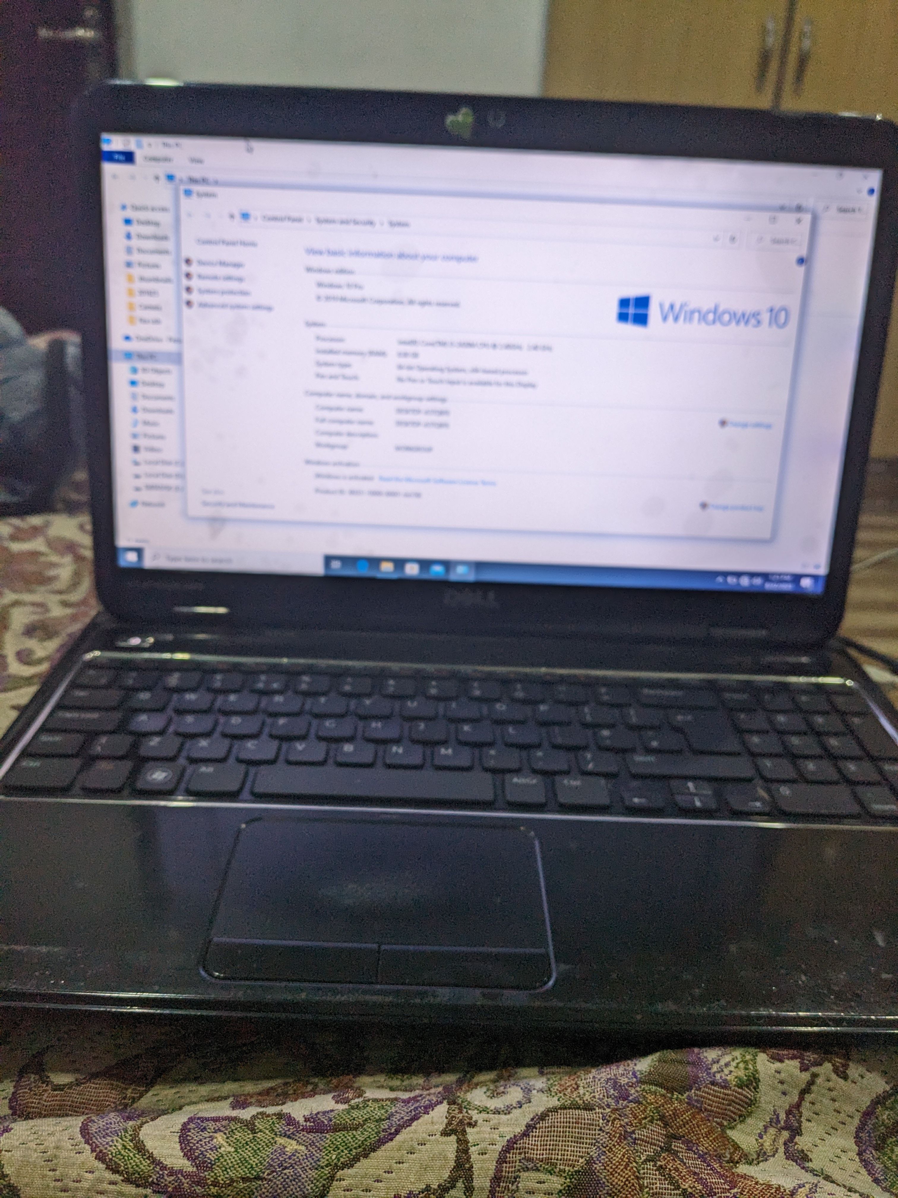 I’m sale My Laptop 💻 by Ahmad Shajeel