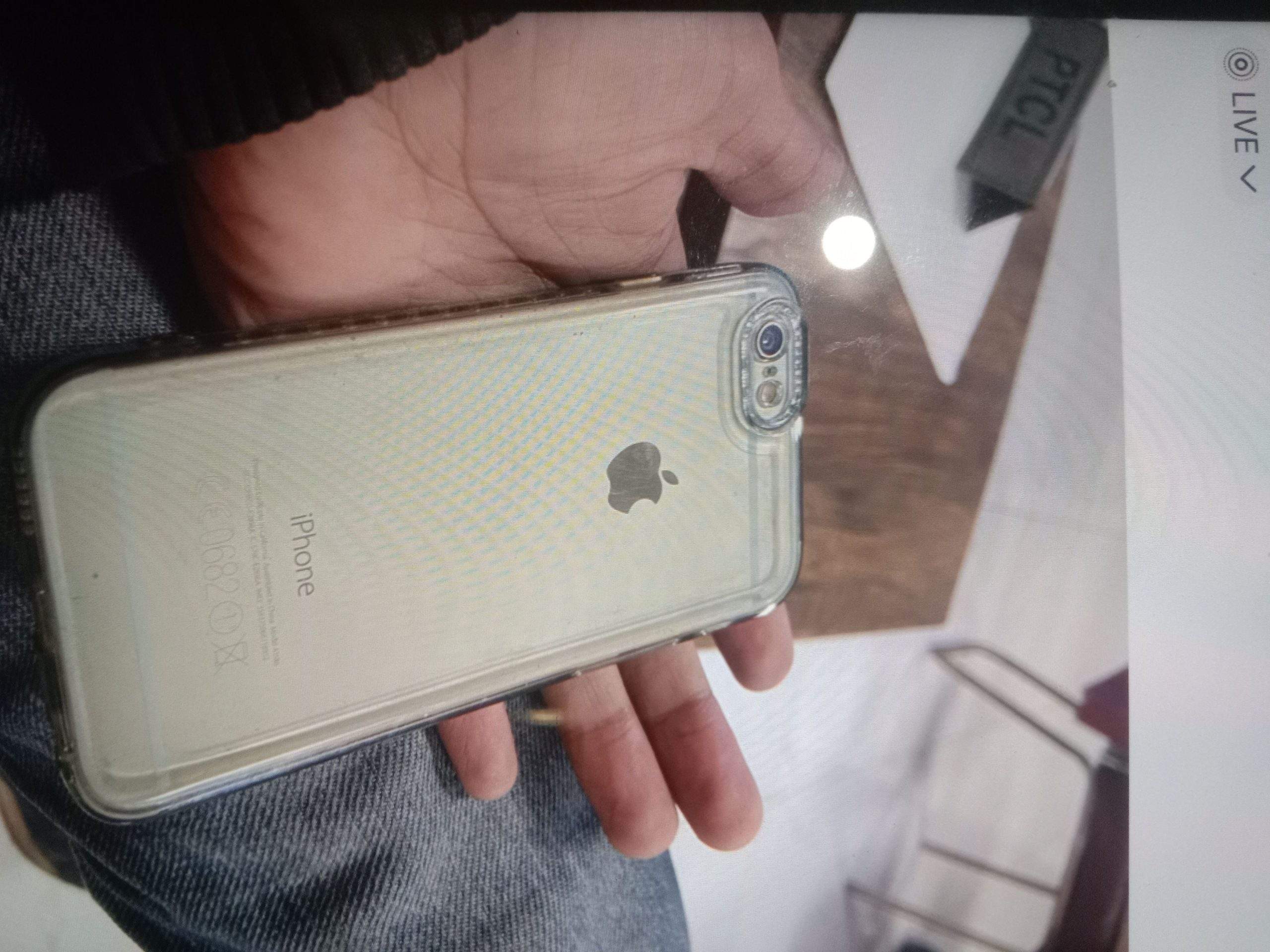 iPhone 6 by Hammad Ahmad