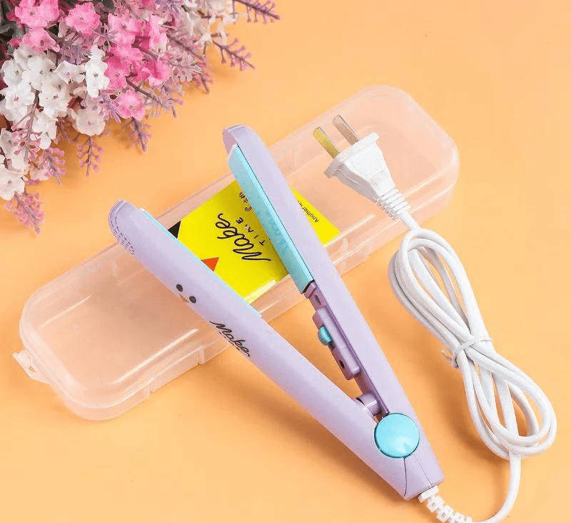 Mini Hair Strightner by Faizan Yousaf