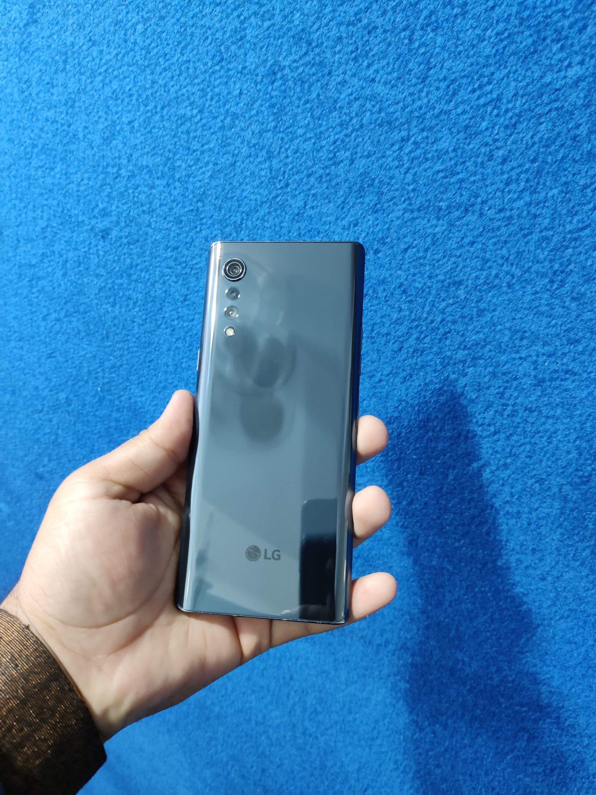 LG VELVET 5G T-MOBILE 6/128 GB 10/9.9,765 5G SANDRAGON 4300 MAH BATTER by Mobilestop. pk