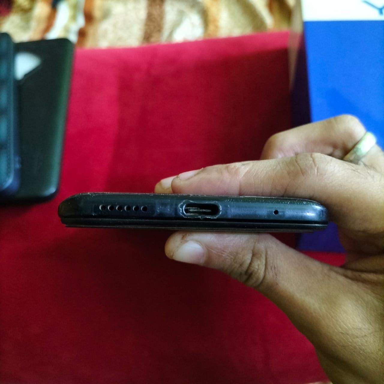 Vivo Y51 by Ahsan Hussain