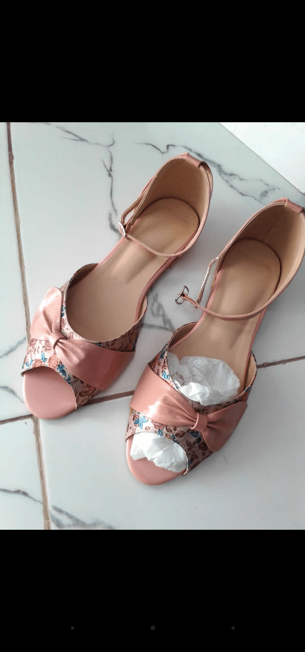 Ladies Sendal by Rida ayan