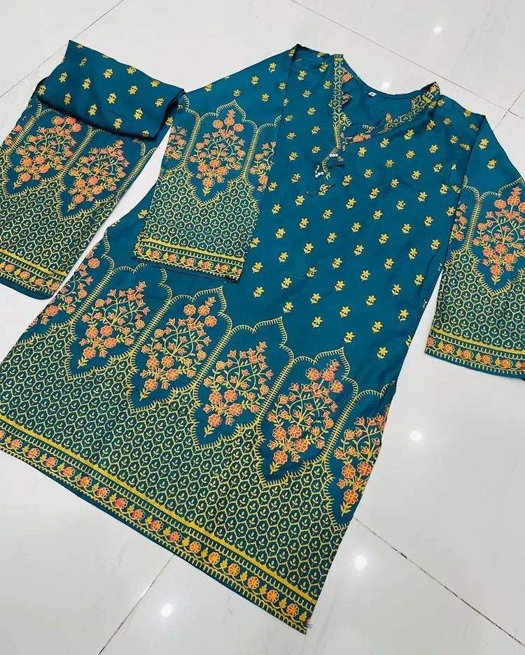 Woman stitched dress by Saghir