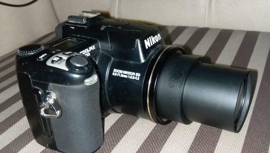 Nikon coolpix 5700 by Mian Kashif