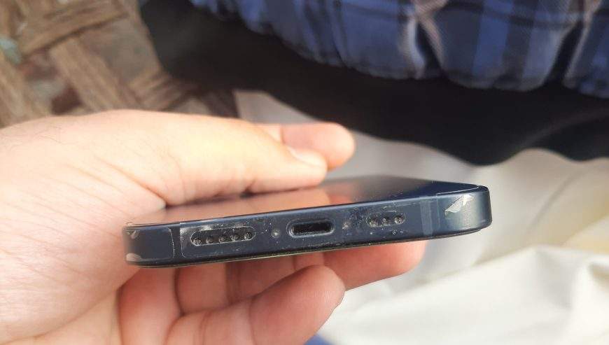 iphone 13 by Asif Rehmani