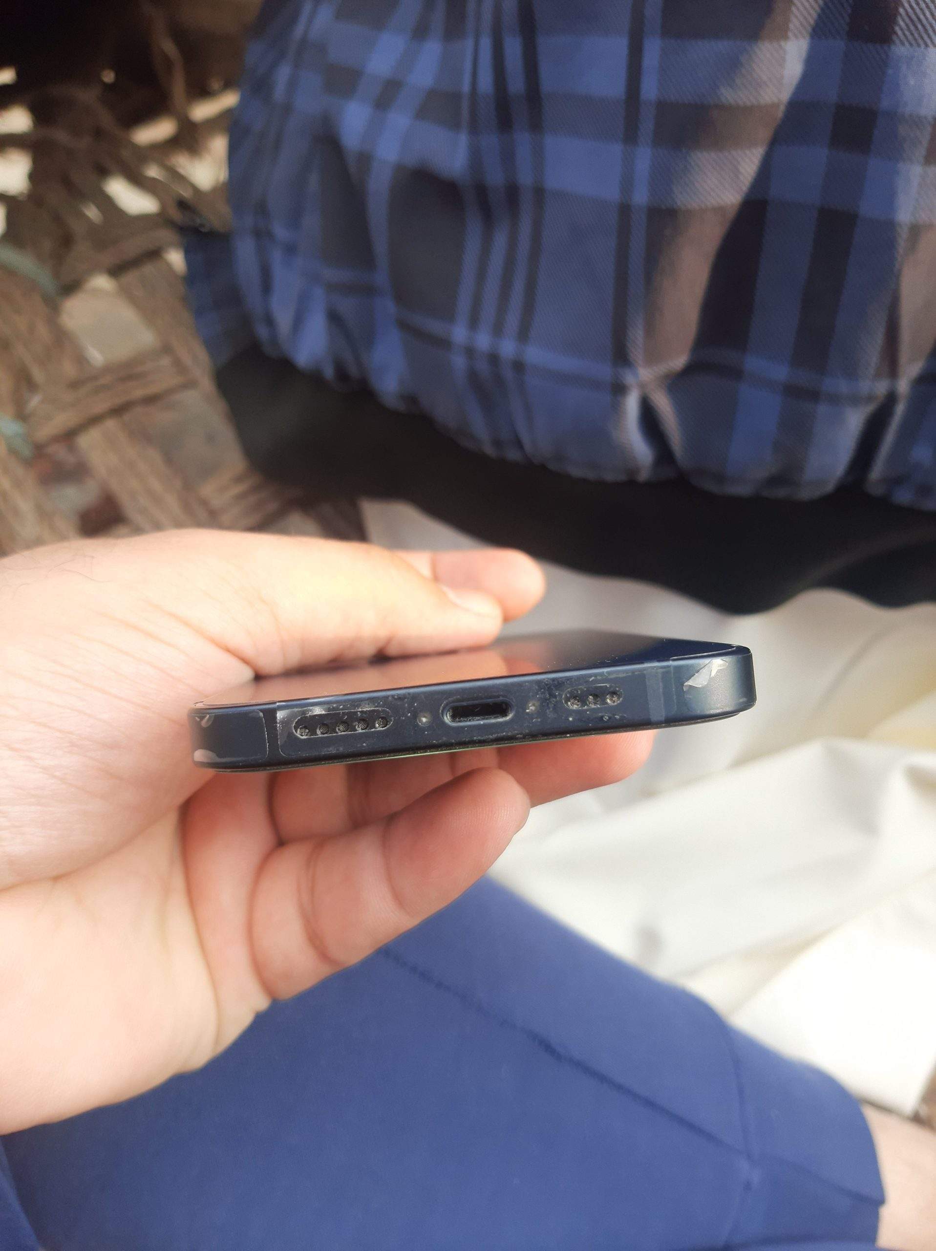 iphone 13 by Asif Rehmani