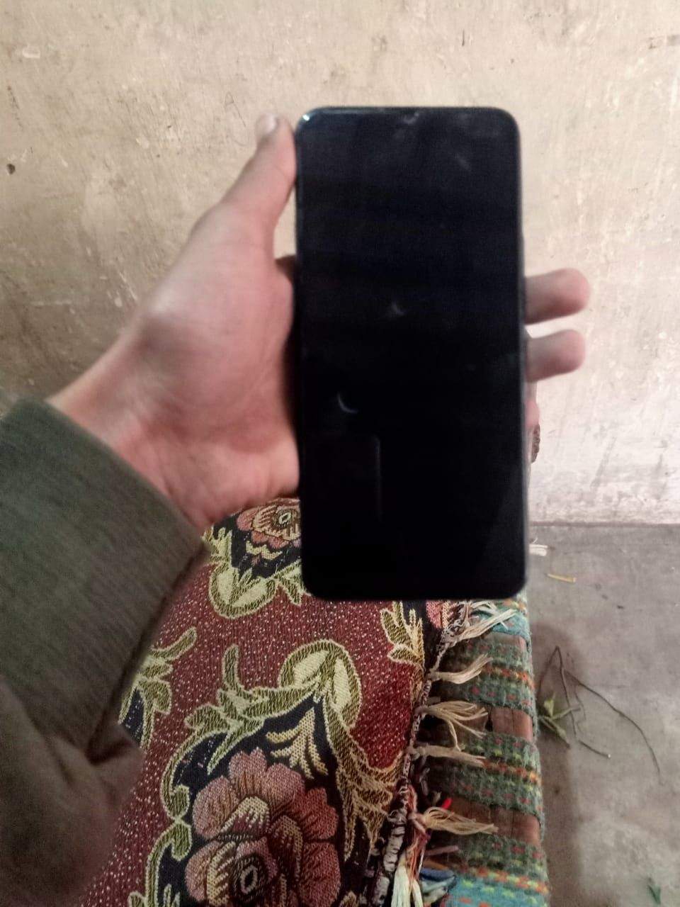 Infinix hot 8 3/32 panel change by Fizan jaan