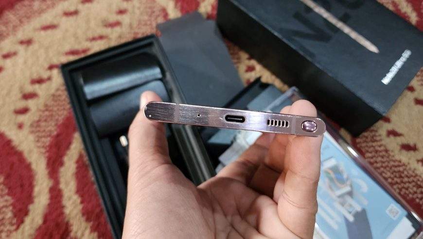 Note 20 Ultra 5G by Nadir Mughal