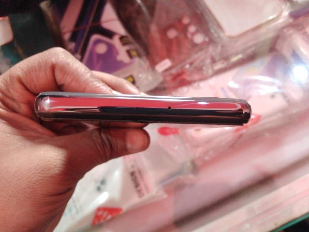 Samsung A 32 good condition 10/10 PTA approved .what’s app 03135117658 by Malik Sajid