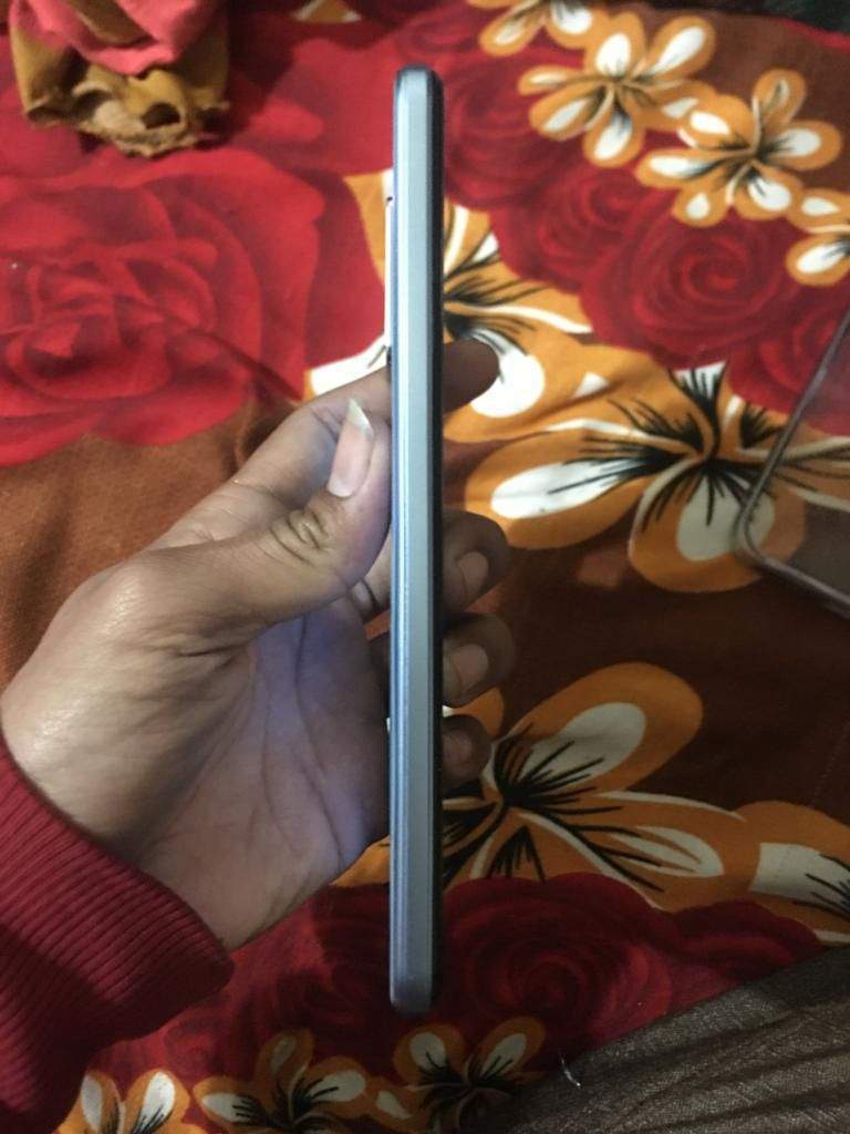 Vivo y33S 8+4/128 26500 by Janu S