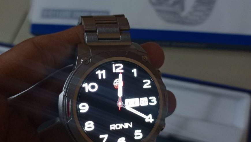 RONIN R-11 SMART WATCH by Muhammad Wasif