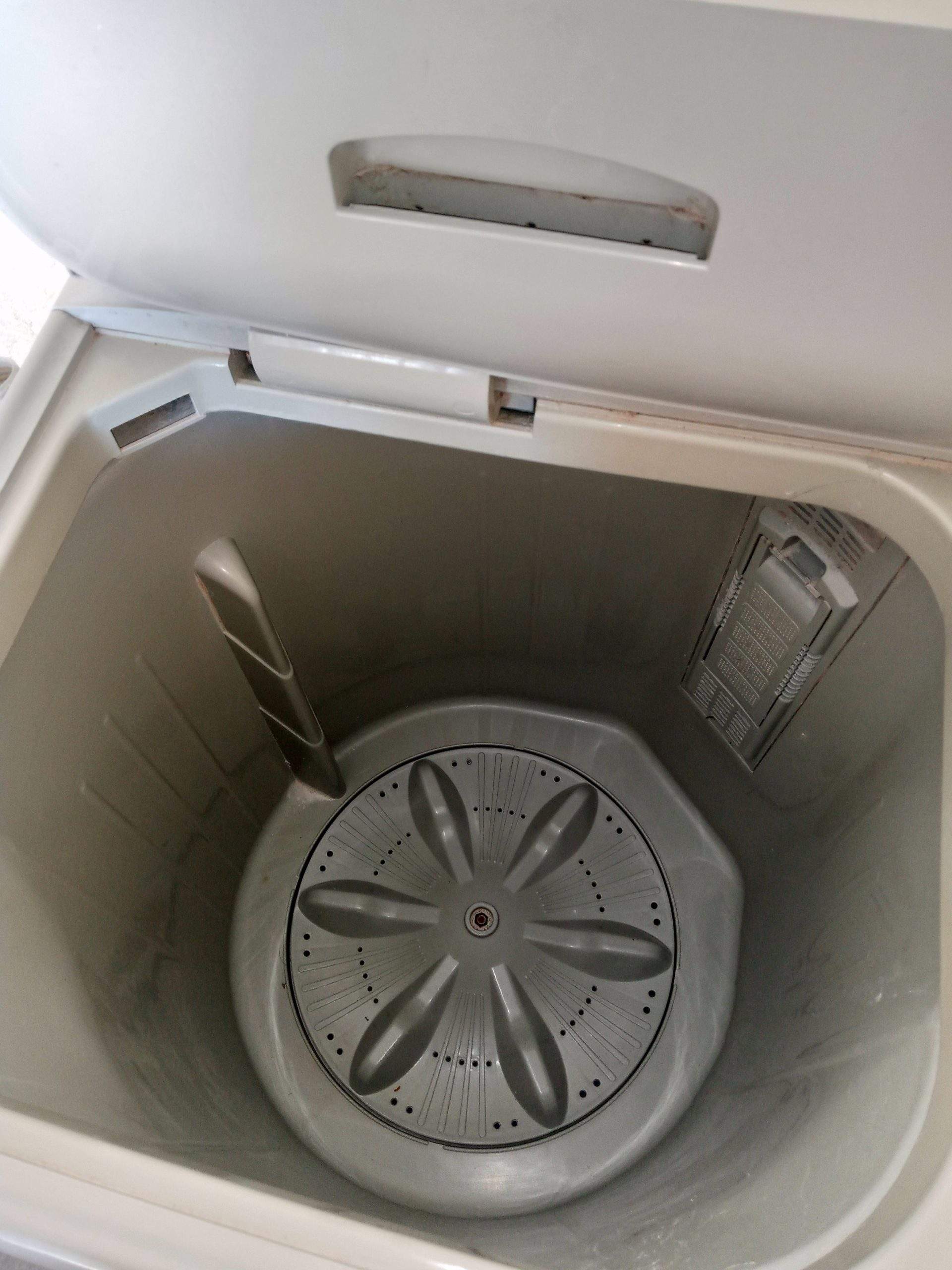 Washing machine by yasir nawaz