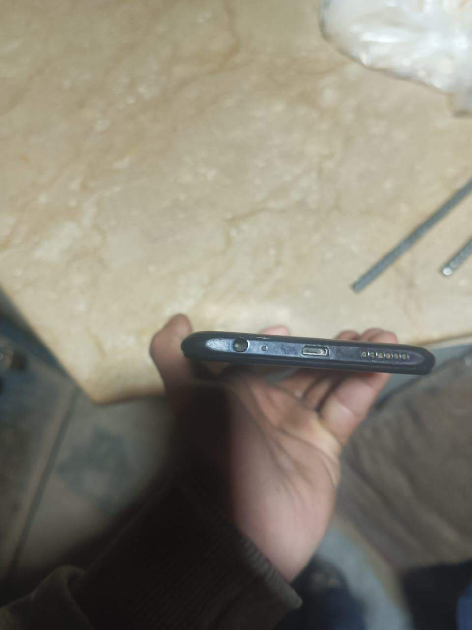 Infinix hot 9 urgent sale no box by Ravaid Malik