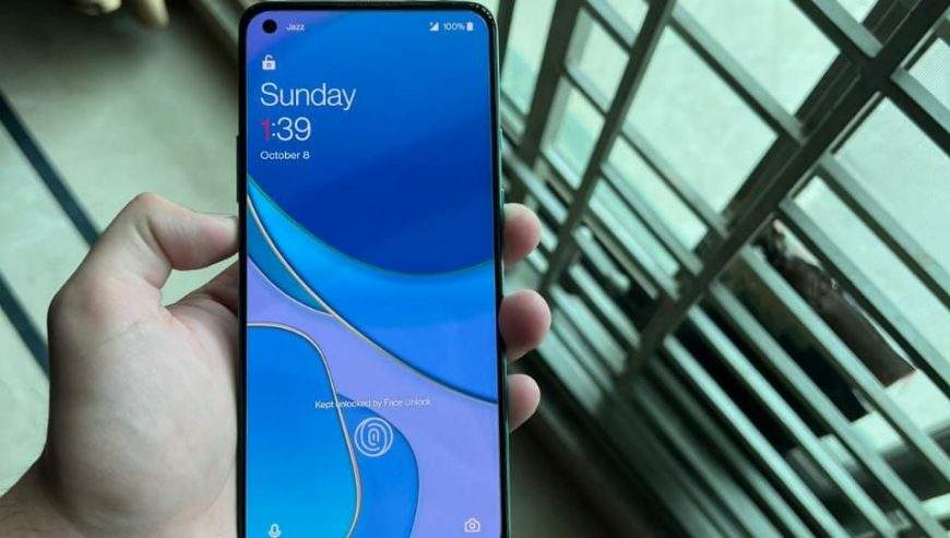 OnePlus 8T With Charger by Abu Bul