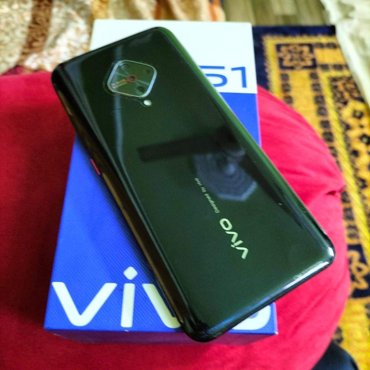 Vivo Y51 by Ahsan Hussain