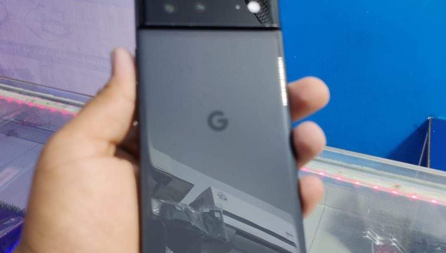 Google pixel 3.3xl.4.4xl.4a5g.5.5a by Hassaan Rajpoot