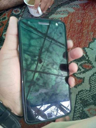 Moto z driod by Mubashir Ahmed