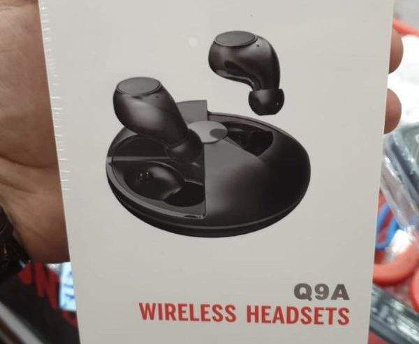 Q9a Bluetooth 5.0 Tws Earbuds, Built In Micro Phone Hd Call, Original by Sagheer Abbas