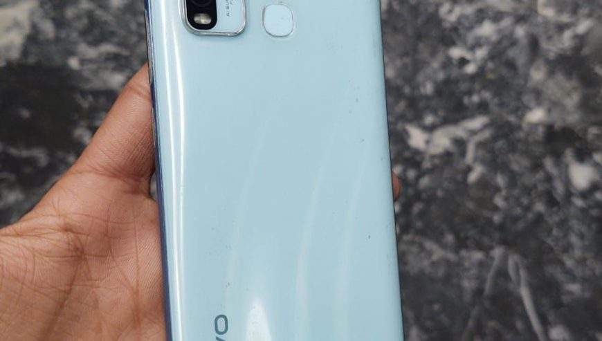 Vivo Y30 Gaming Mobile sell or exchange by Adeel Ali