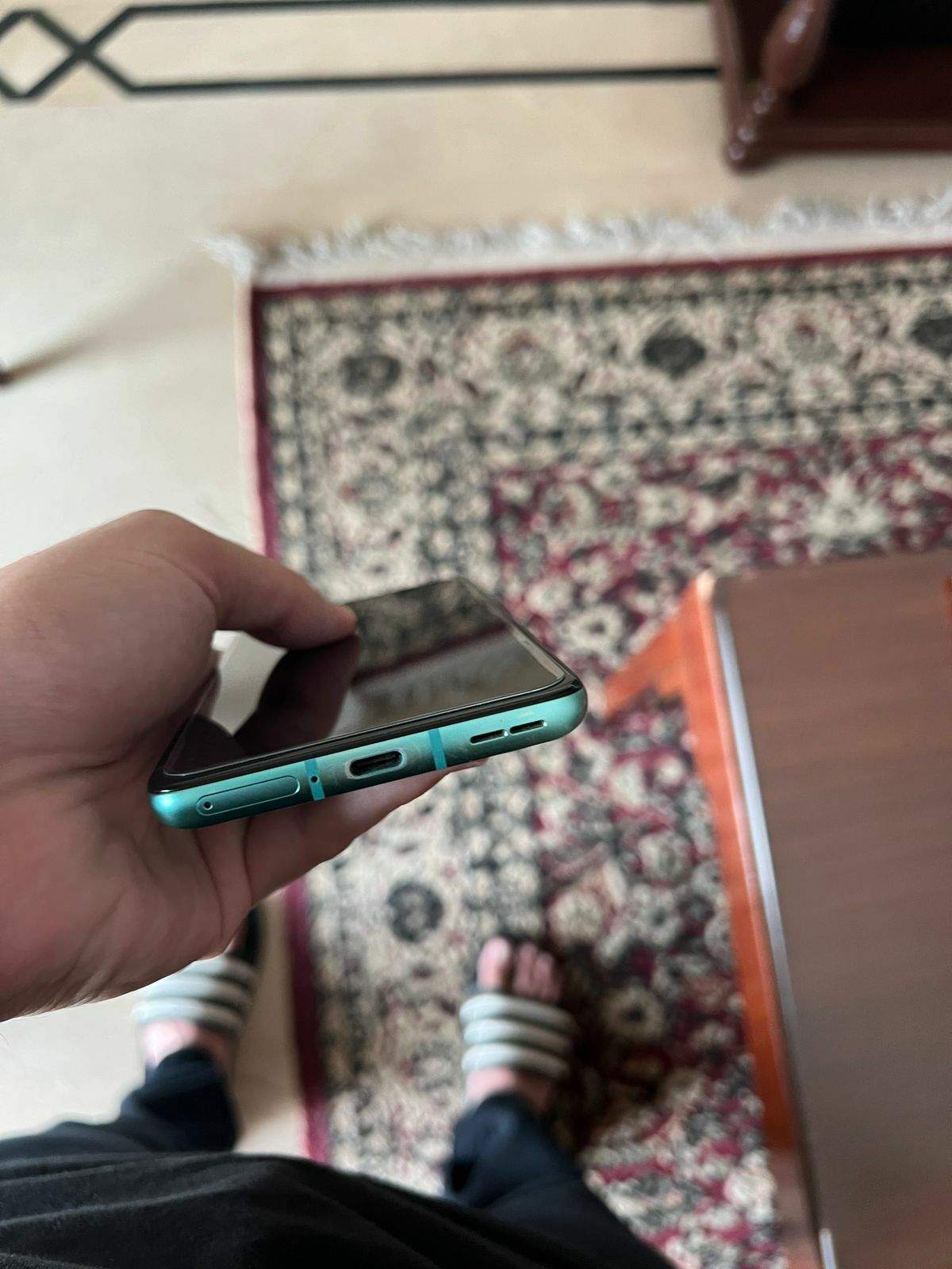 OnePlus 8T With Charger by Abu Bul