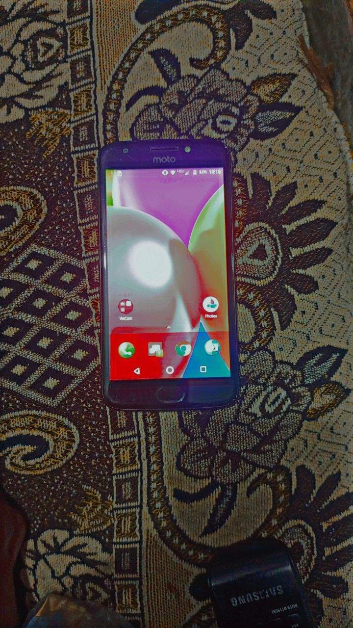 Moto E4 by Talal Mustafa