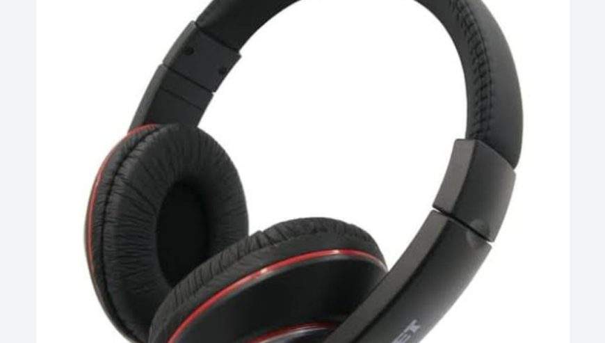 solic dynamic stereo headphones SLB-839MV by vincenzo craftsmanship