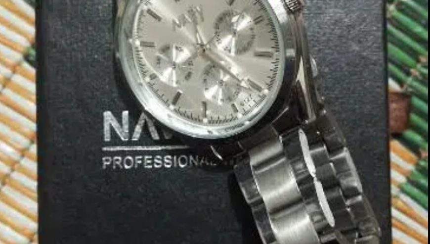 Nary watch 6127 for mens- silver- waterproof by vincenzo craftsmanship