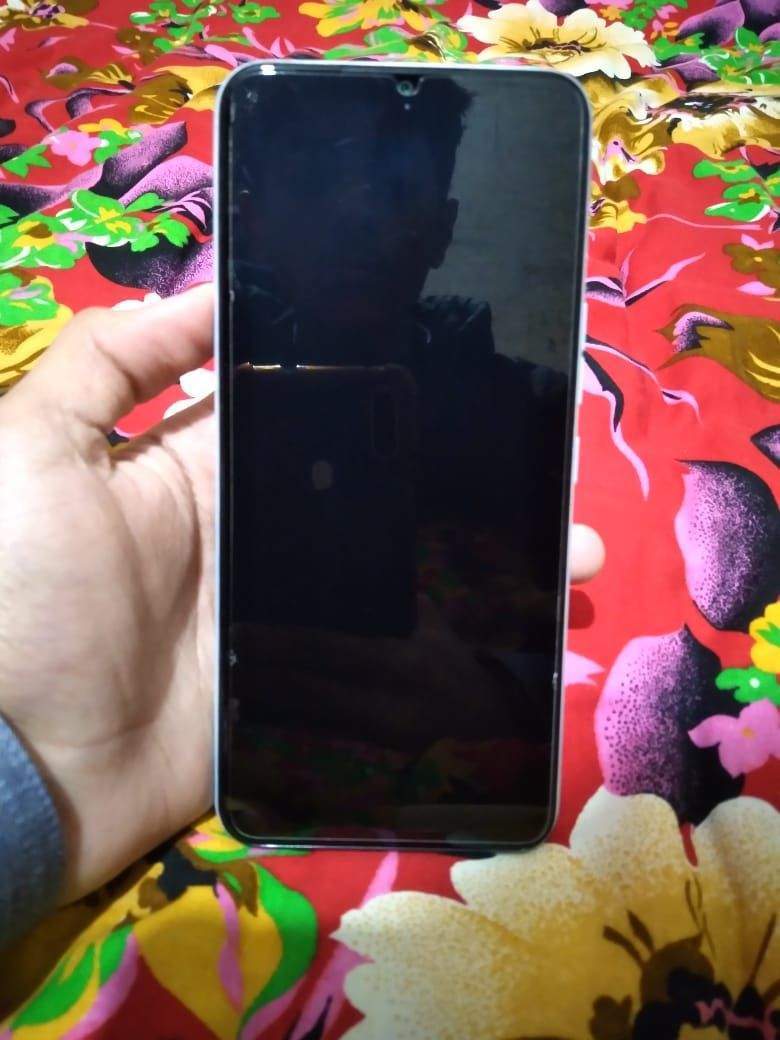 Tecno spark 8c with charger by Atif Ali