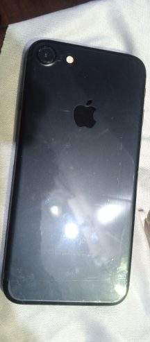 Iphone 7 by Faizan Shahid