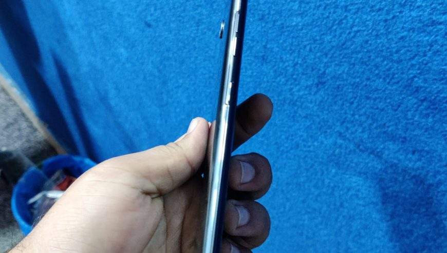 LG VELVET 5G T-MOBILE 6/128 GB 10/9.9,765 5G SANDRAGON 4300 MAH BATTER by Mobilestop. pk