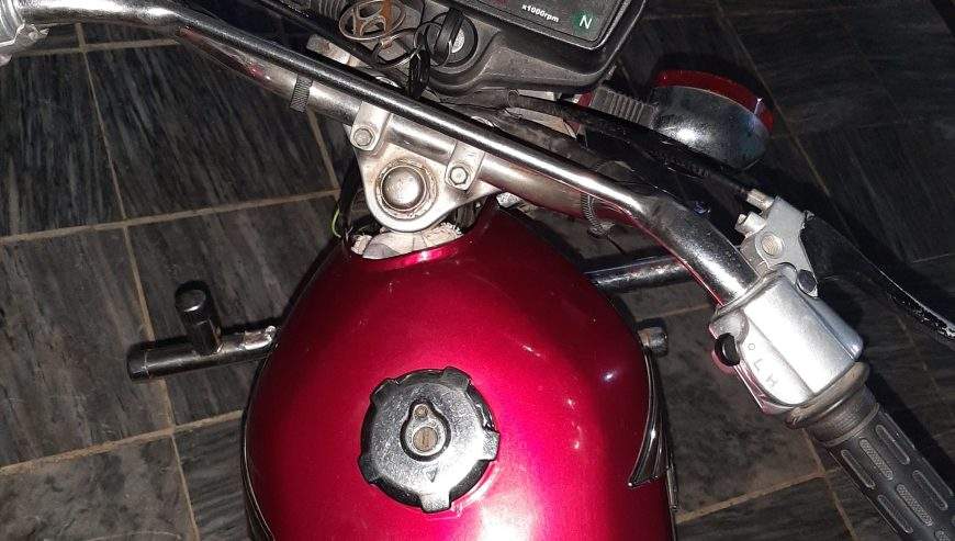 Honda CG125 by Masood Ahmed