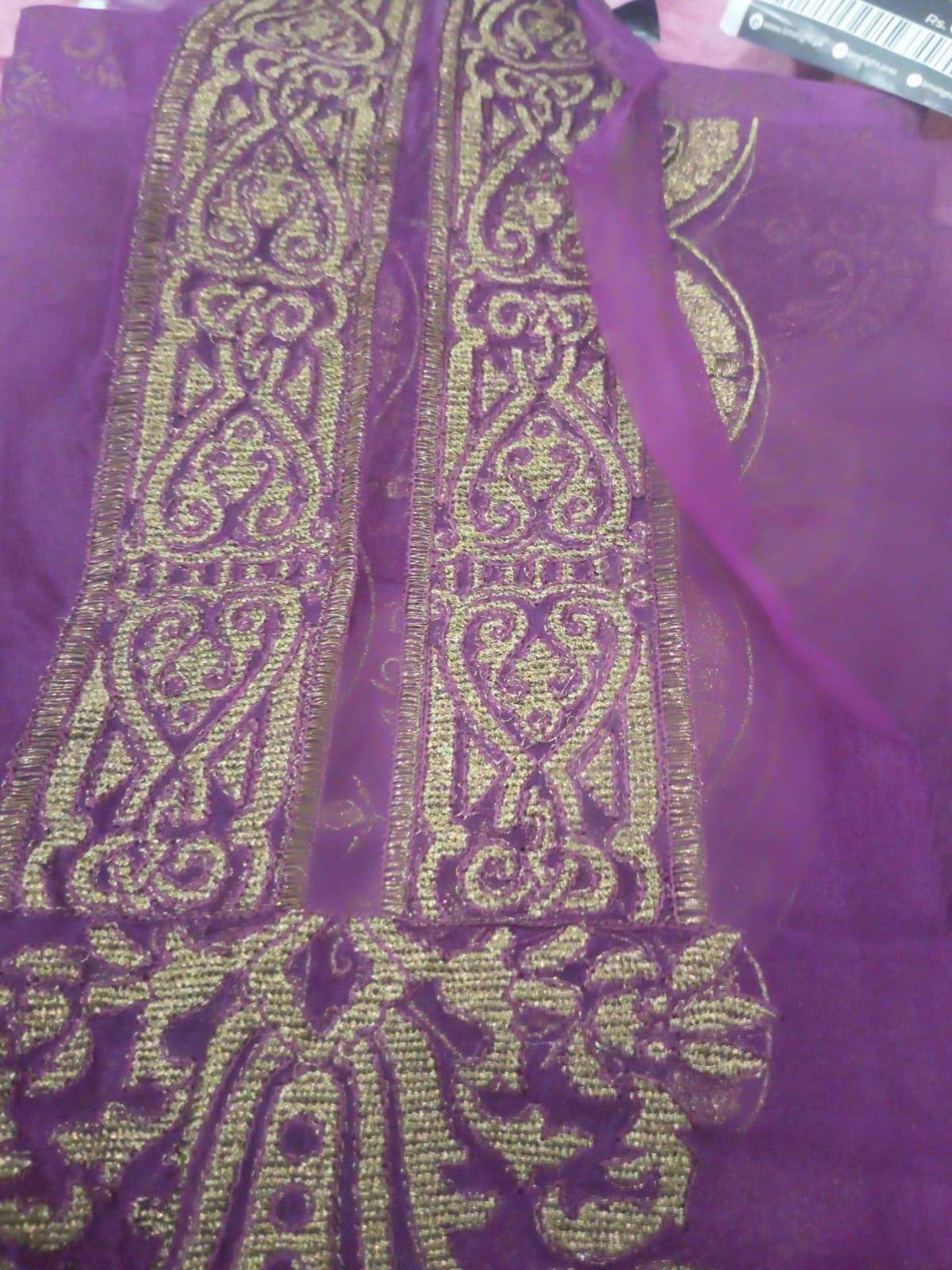 Limelite brand new suit by Iqra Hamad