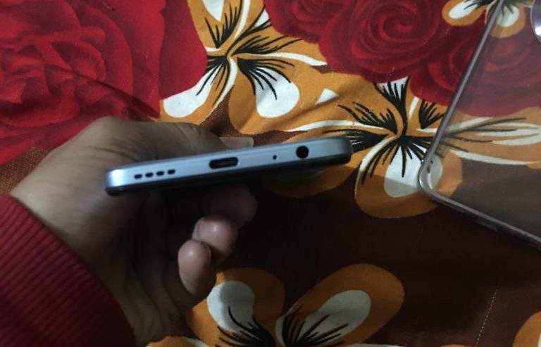 Vivo y33S 8+4/128 26500 by Janu S