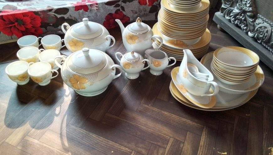 Dinner set 68 piece’s for 8 person by Hina Uzair