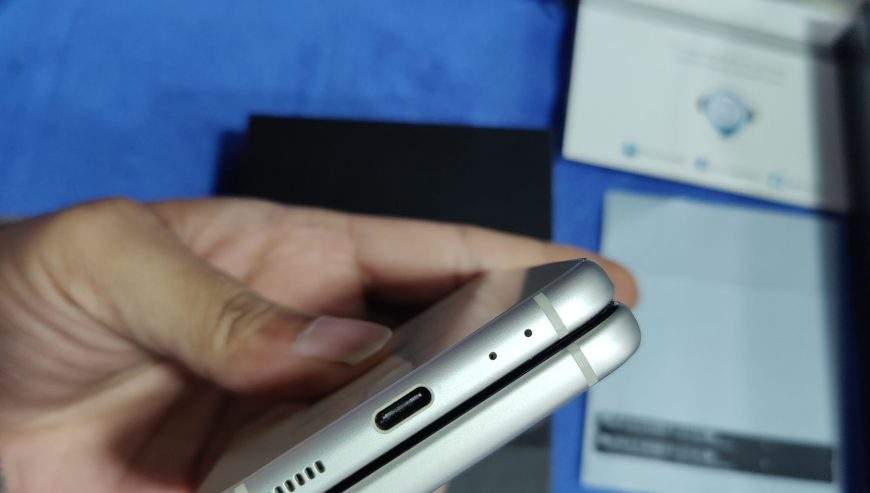 Samsung Galaxy Z Flip3 Dual sim , just One Pin Dott , Official PTA app by Ali Raza